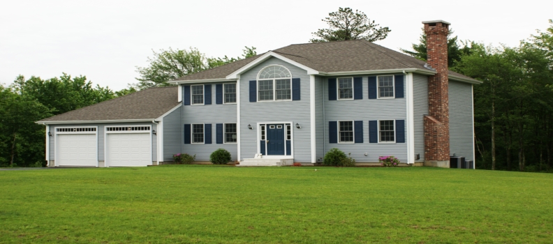Hiring a Contractor to Complete Your Modular Home